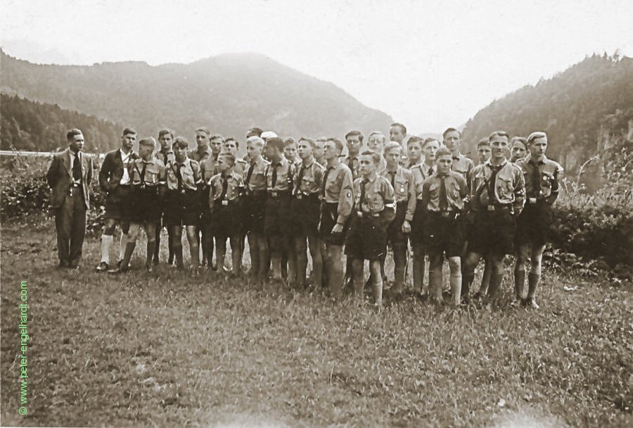 Hitlerjugendgruppe in München 1940