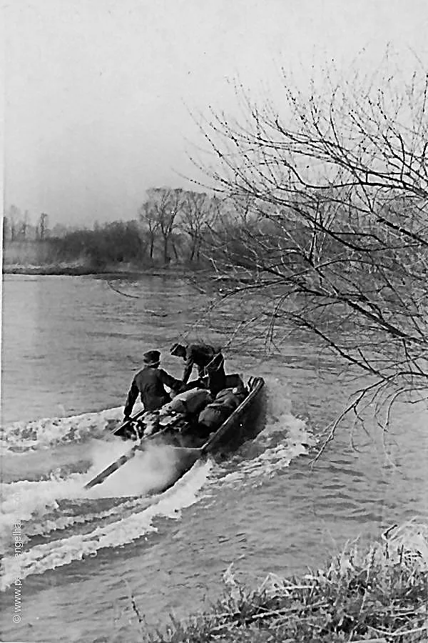 Übung Sturmboot im Rhein 1941
