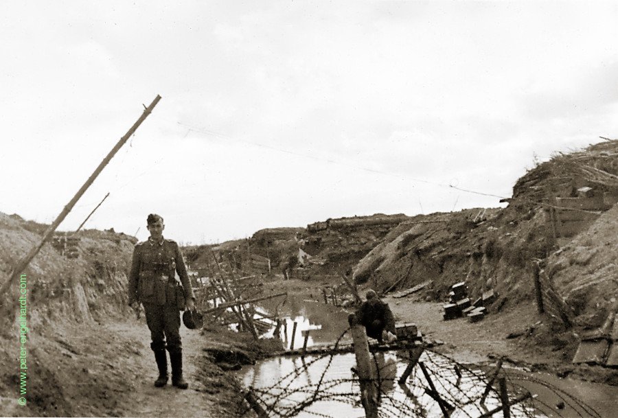 Panzergraben vor Kolpino, Aug. 1942