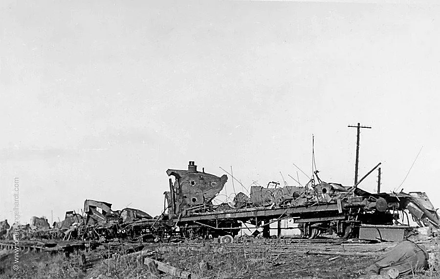 Zerstörter Tankerzug