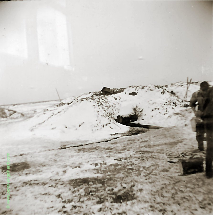 Unser Bunker vorn, Ostfront (Frontbunker) im Dez. 1943