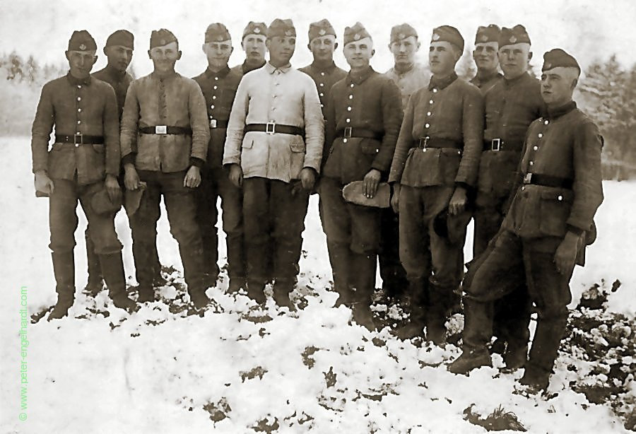 Eine Gruppe vom Reichsarbeitsdienst
